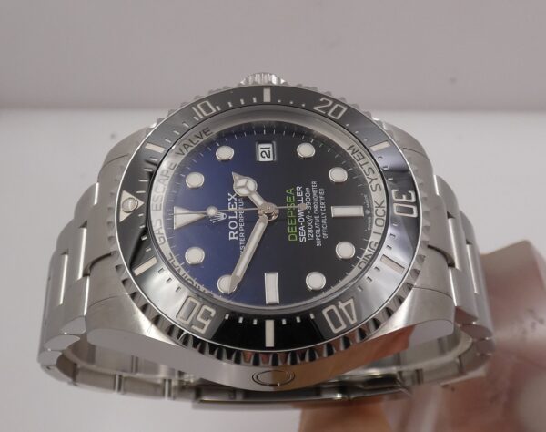 Rolex Sea-Dweller Deepsea James Cameron 136660 BOX&PAPERS Italia April 2024 LIKE NEW Acciaio Automatico