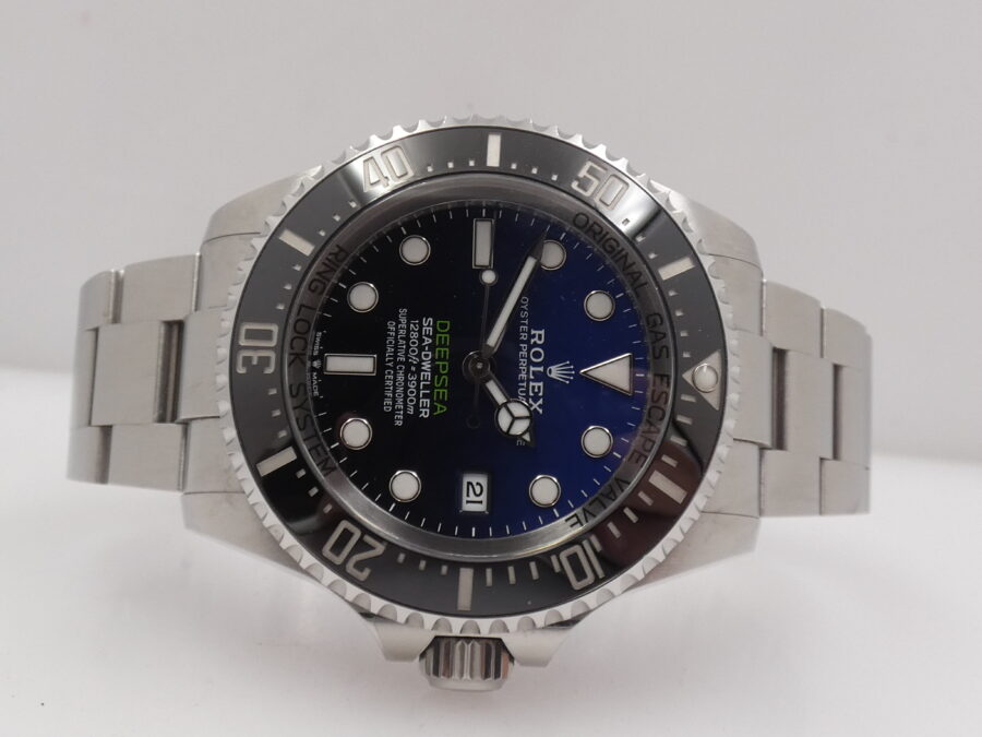 Rolex Sea-Dweller Deepsea James Cameron 136660 BOX&PAPERS Italia April 2024 LIKE NEW Acciaio Automatico - immagine 6