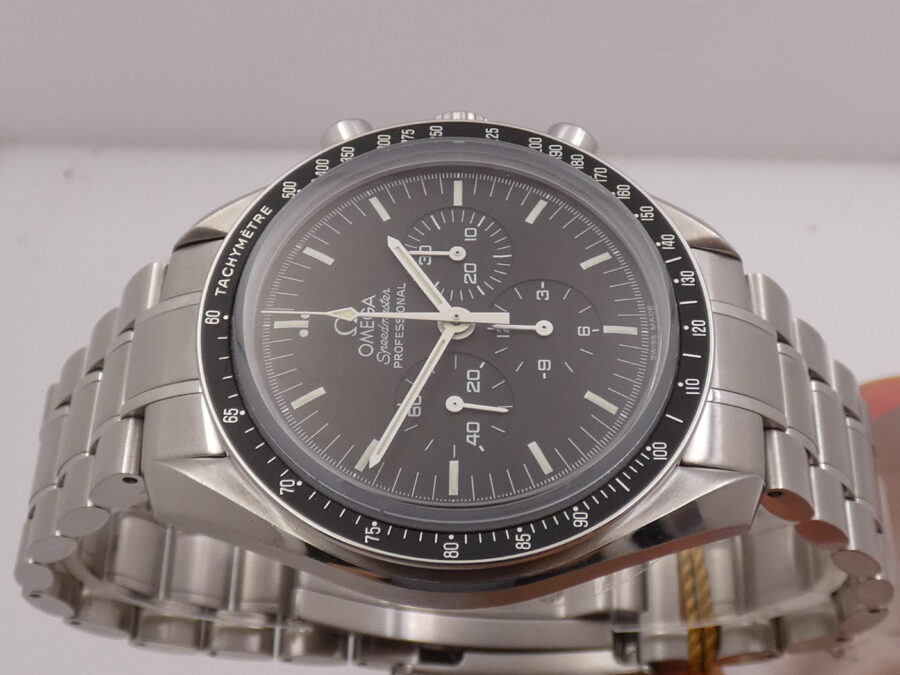 Omega Speedmaster Professional Moonwatch Chronograph Double Sapphire BOX&PAPERS Italia Year 2009 TOP