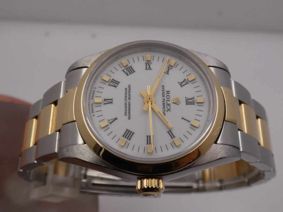 Rolex Oyster Perpetual 31 Mid-Size 67483 SENZA FORI Acciaio&Oro18Kt Anno 1998 Automatico WITH BOX - immagine 3