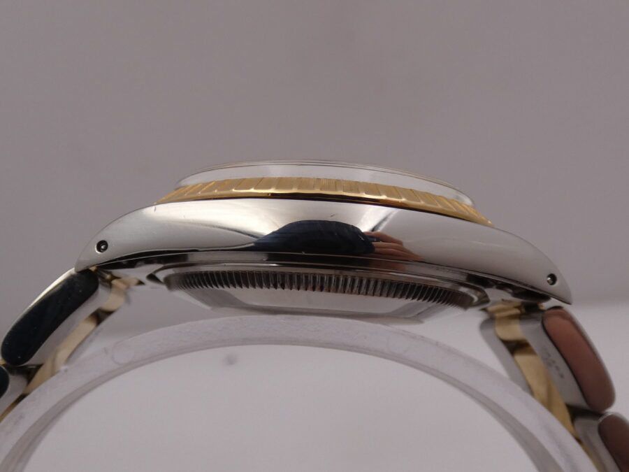 Rolex Oyster Perpetual Date 15053 Acciaio & Oro 18 Kt ANNO 1986 Automatico - immagine 13