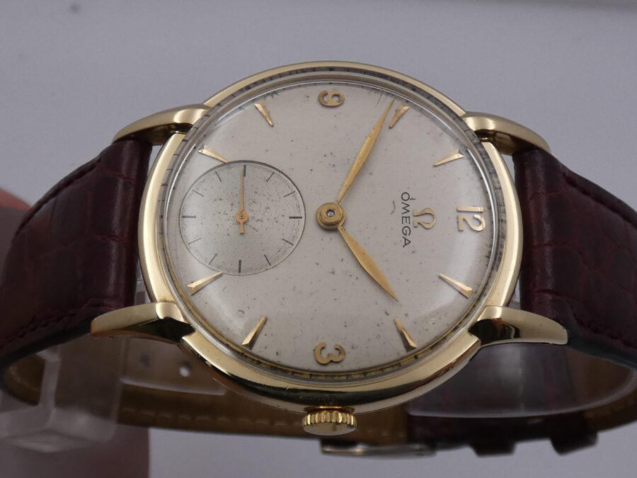 Omega SPIDER LUGS Big Second Oro Massiccio 18Kt Anno1946 Manuale Vintage - immagine 3