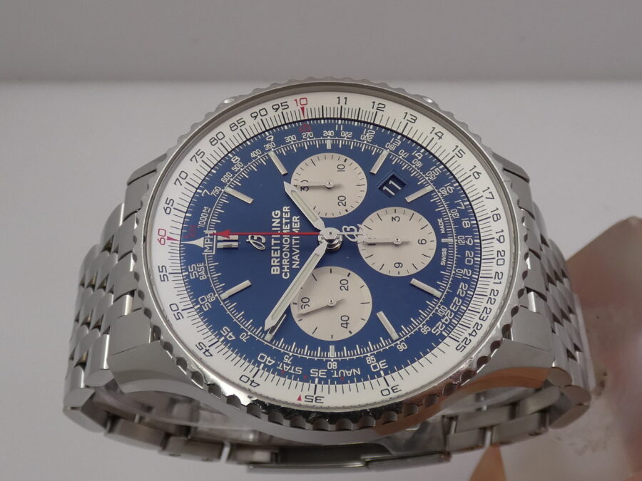 Breitling Cronografo Navitimer 01 AB0127 Oversize 46mm Blue Dial Anno 2020 Automatico Braccialato