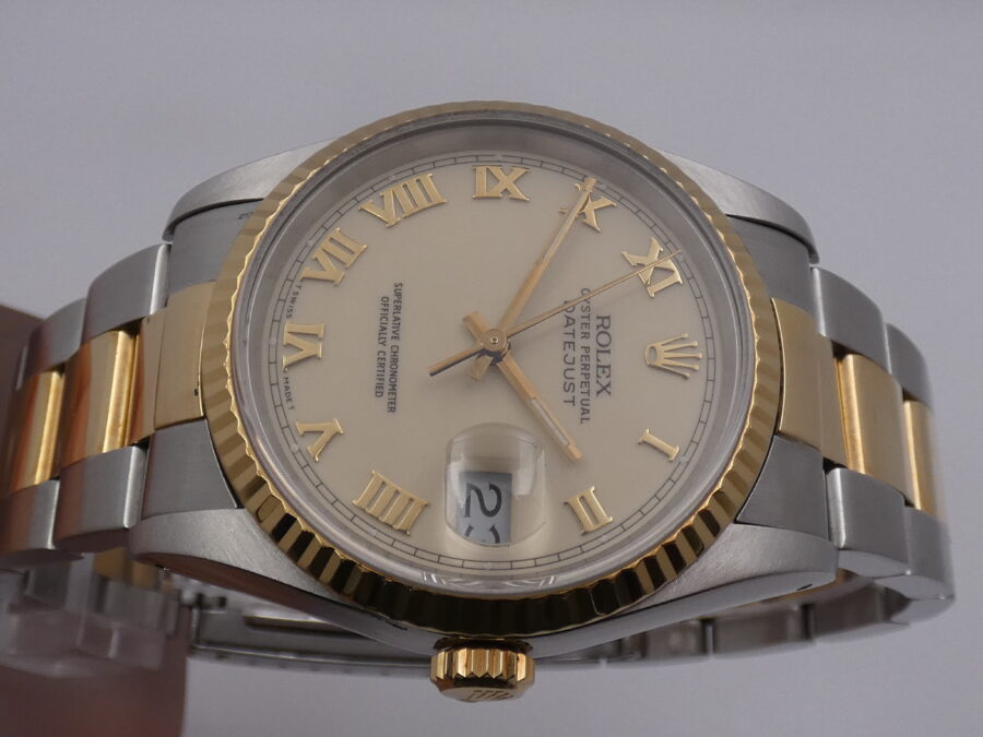 Rolex Datejust 36 16233 Ivory Rome Acciaio & Oro 18Kt Anno 1991 Automatico WITH PAPERS - immagine 3